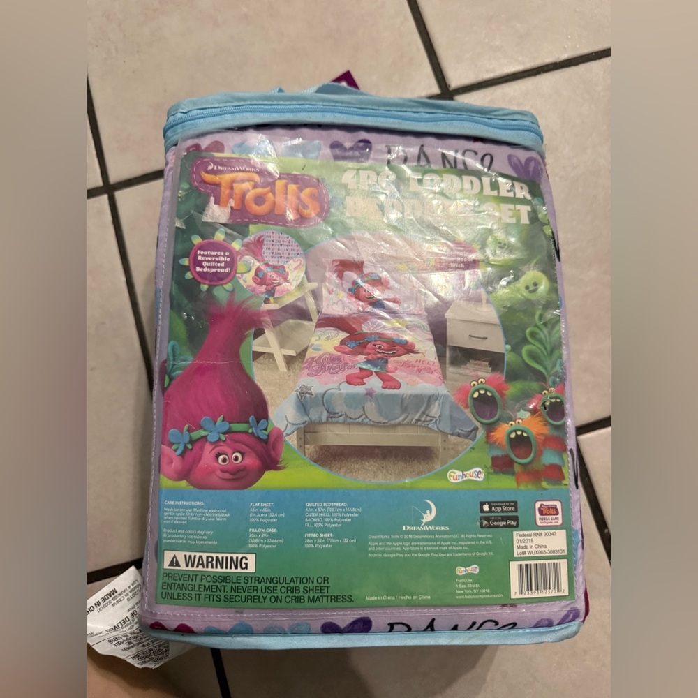 Trolls Toddler Bed Set - Pink and Blue